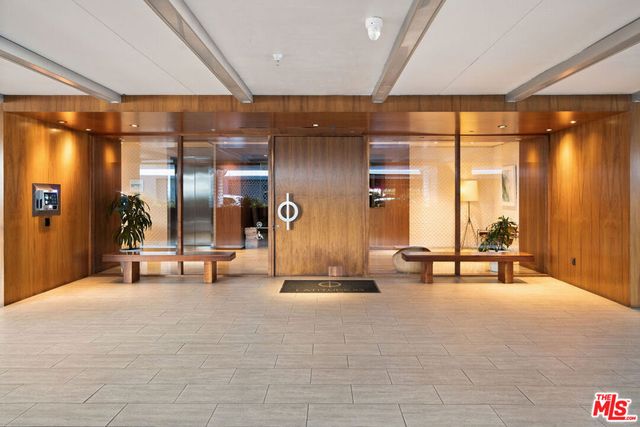 3119 Via Dolce 302, Marina Del Rey, CA 90292