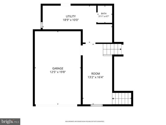 3801 CHALFONT DR, Philadelphia, PA 19154