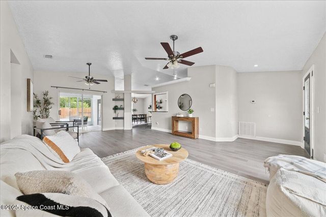 897 Hunters Creek Drive, Melbourne, FL 32904