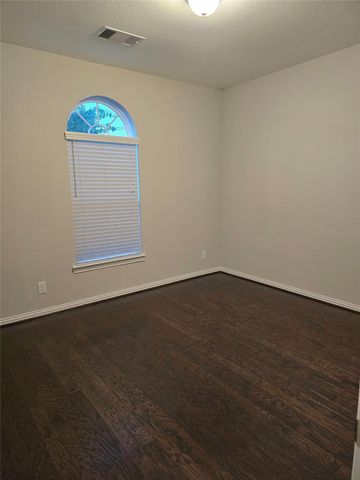 4810 Goldeneye Drive, Baytown, TX 77521