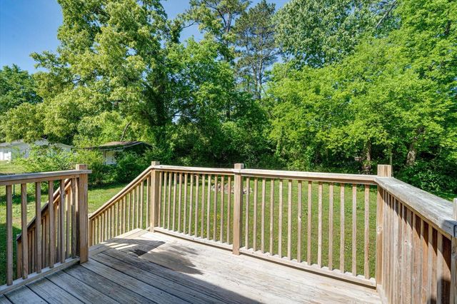 1313 Raydine Lane, Rossville, GA 30741