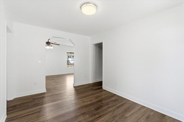 1313 Raydine Lane, Rossville, GA 30741