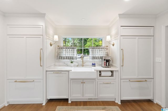 3601 CRESTBROOK ROAD, Mountain Brook, AL 35223