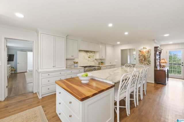 3601 CRESTBROOK ROAD, Mountain Brook, AL 35223