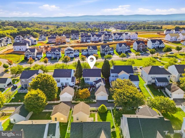 58 BRADDOCK ST, Charles Town, WV 25414