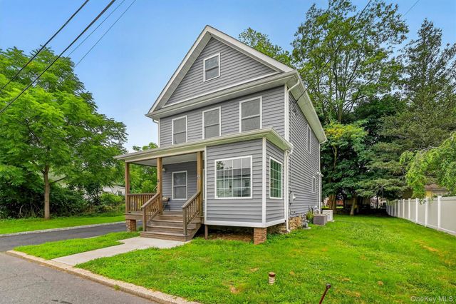 11 Harrison Street, Garnerville, NY 10923