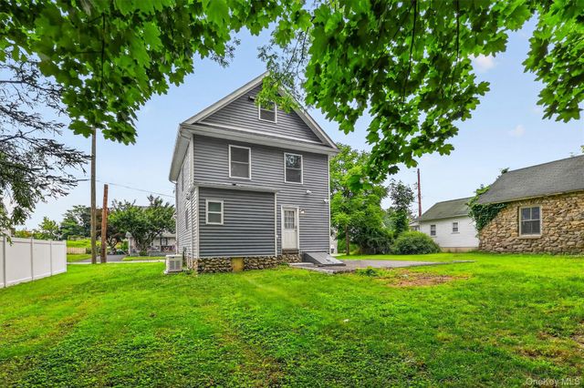 11 Harrison Street, Garnerville, NY 10923