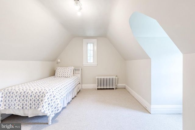 202 TAPLOW RD, Baltimore, MD 21212