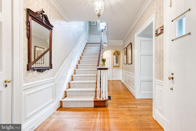 202 TAPLOW RD, Baltimore, MD 21212