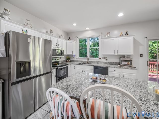 9737 Southmill Dr, Glen Allen, VA 23060