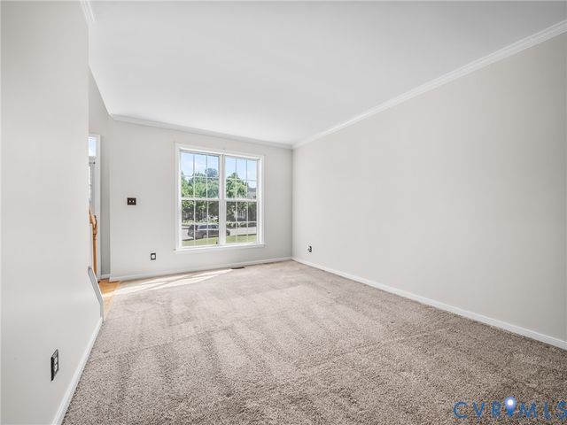 9737 Southmill Dr, Glen Allen, VA 23060
