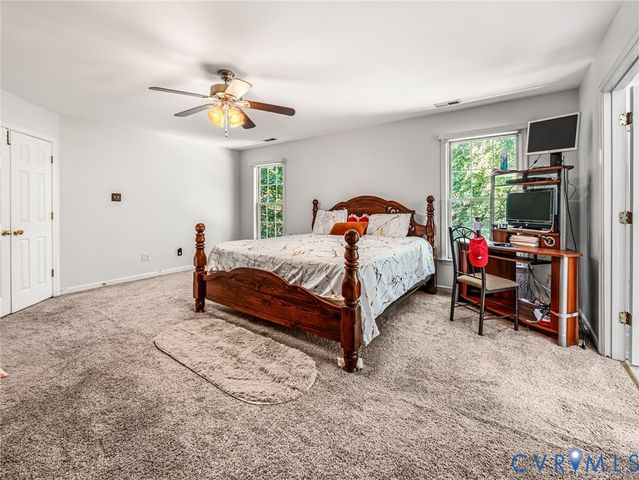 9737 Southmill Dr, Glen Allen, VA 23060