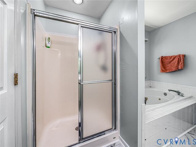 9737 Southmill Dr, Glen Allen, VA 23060