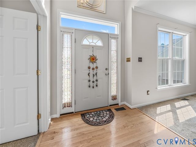9737 Southmill Dr, Glen Allen, VA 23060