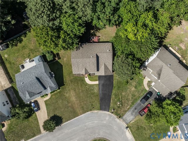 9737 Southmill Dr, Glen Allen, VA 23060