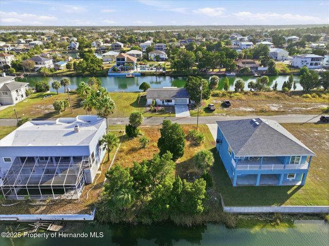 3325 Gardenia Drive, Hernando Beach, FL 34607