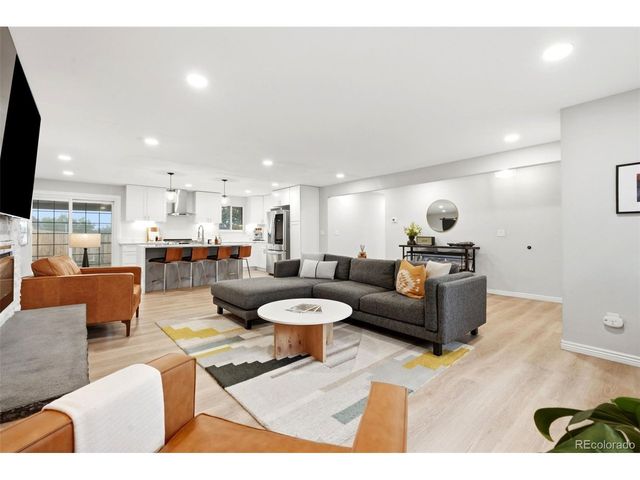 3712 Simms St, Wheat Ridge, CO 80033