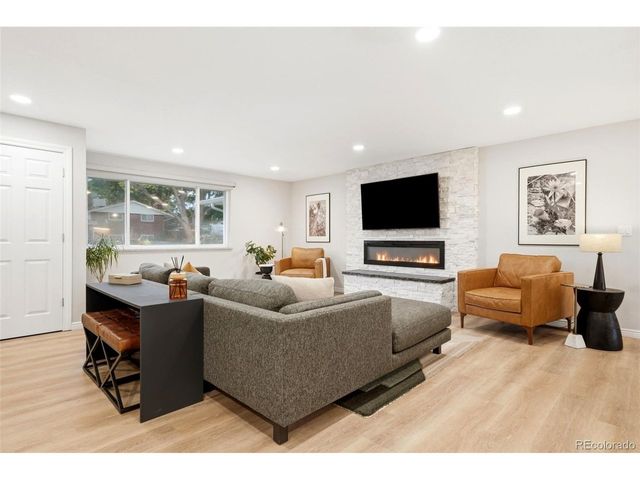 3712 Simms St, Wheat Ridge, CO 80033