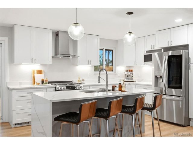 3712 Simms St, Wheat Ridge, CO 80033