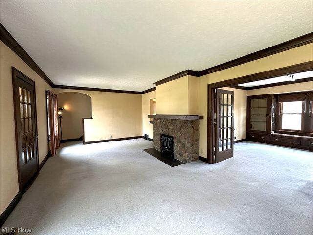 2713 Brookview Boulevard, Parma, OH 44134
