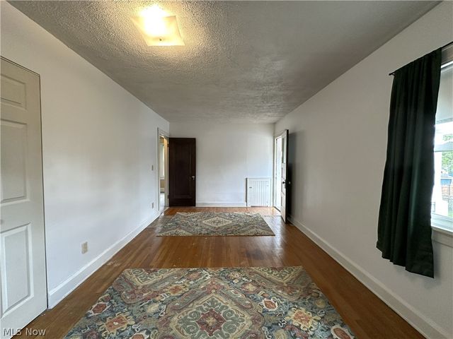 2713 Brookview Boulevard, Parma, OH 44134