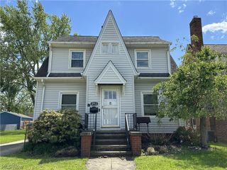 2713 Brookview Boulevard, Parma, OH 44134