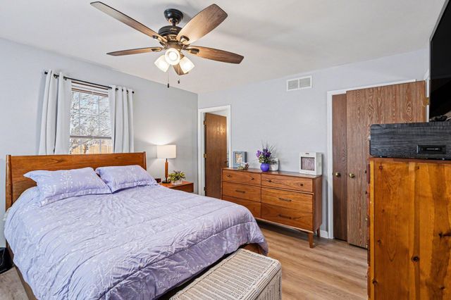 8182 N Dilcrest Circle, Florence, KY 41042