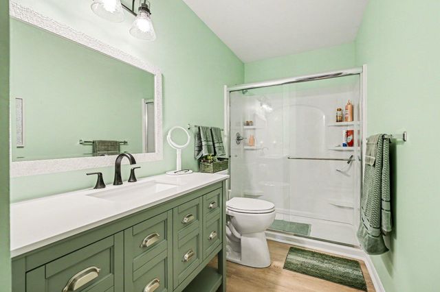 8182 N Dilcrest Circle, Florence, KY 41042