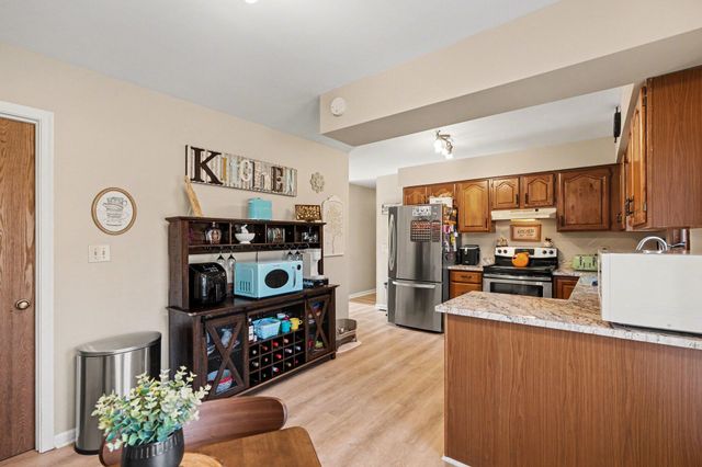 8182 N Dilcrest Circle, Florence, KY 41042