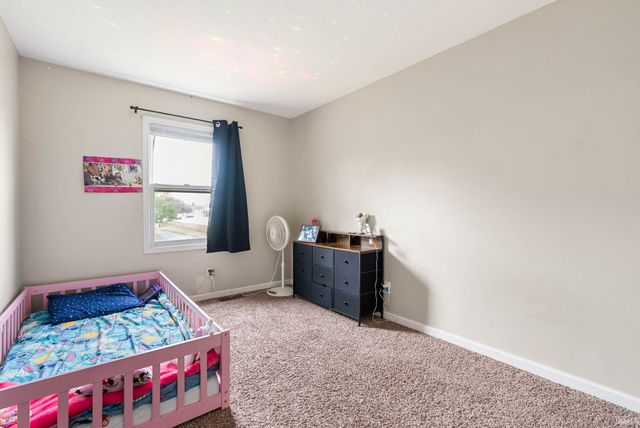 3806 Willshire Estates Drive, Fort Wayne, IN 46815