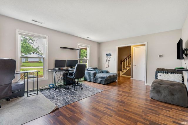 3806 Willshire Estates Drive, Fort Wayne, IN 46815