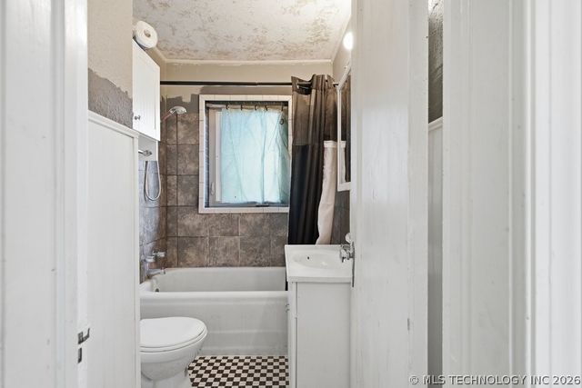 3308 E Haskell Place, Tulsa, OK 74115