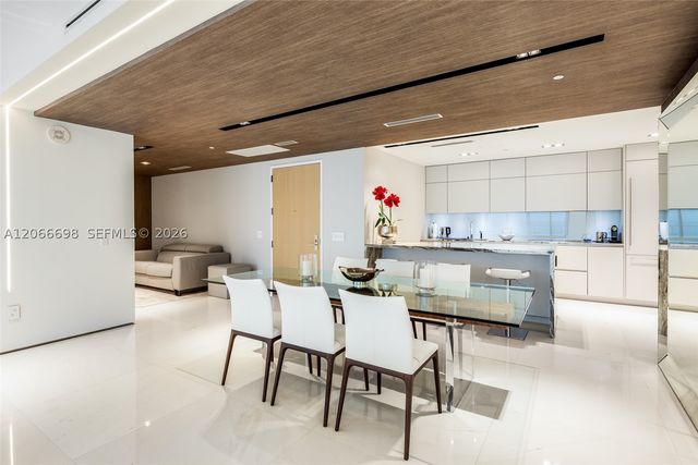 360 Ocean Dr 804S, Key Biscayne, FL 33149