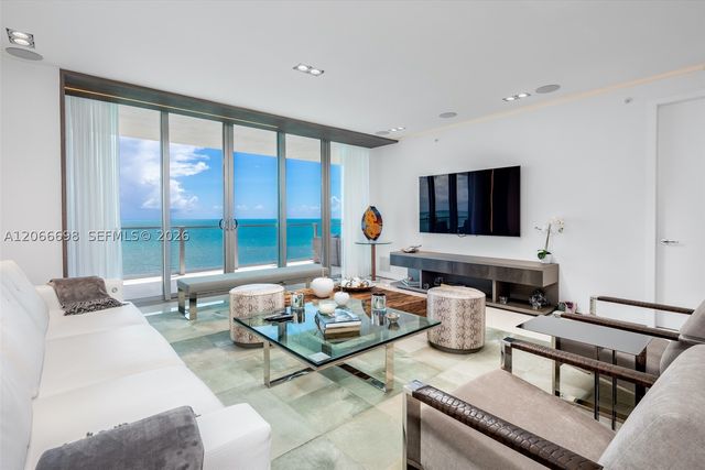 360 Ocean Dr 804S, Key Biscayne, FL 33149