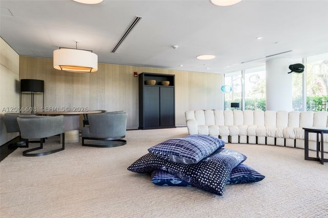 360 Ocean Dr 804S, Key Biscayne, FL 33149