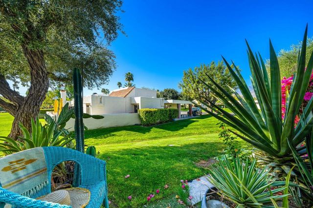 1683 Tam O Shanter Plaza, Palm Springs, CA 92264