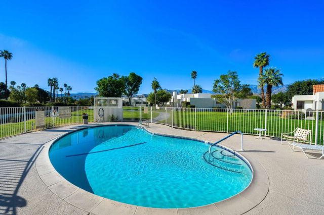 1683 Tam O Shanter Plaza, Palm Springs, CA 92264