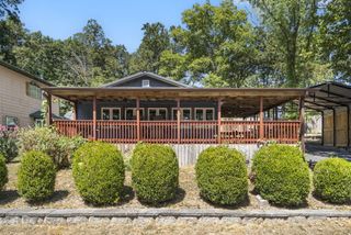 2210 Eaglecrest Road, Cape Fair, MO 65624