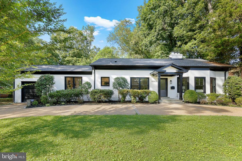 6353 CROSSWOODS DR, Falls Church, VA 22044