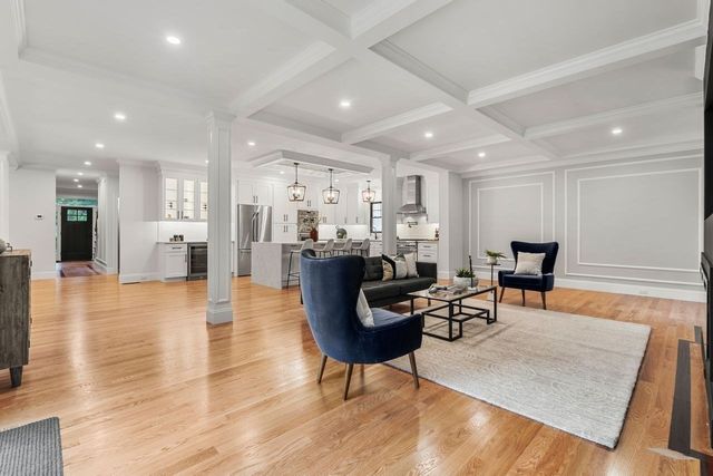 5 Four Acre Drive, Burlington, MA 01803