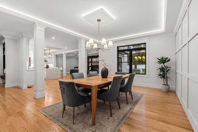5 Four Acre Drive, Burlington, MA 01803