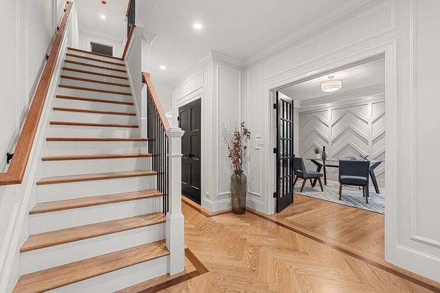 5 Four Acre Drive, Burlington, MA 01803