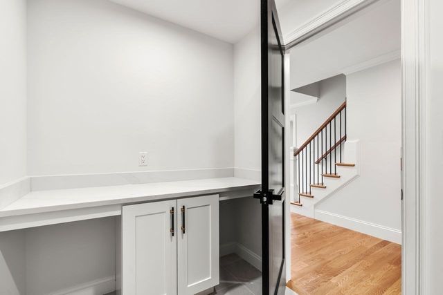 5 Four Acre Drive, Burlington, MA 01803