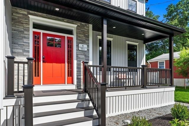 5 Four Acre Drive, Burlington, MA 01803