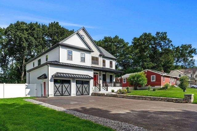 5 Four Acre Drive, Burlington, MA 01803