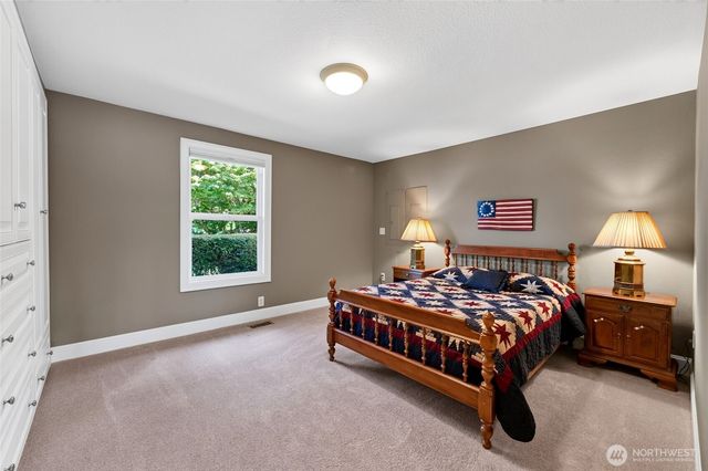 4903 197th Avenue East, Lake Tapps, WA 98391