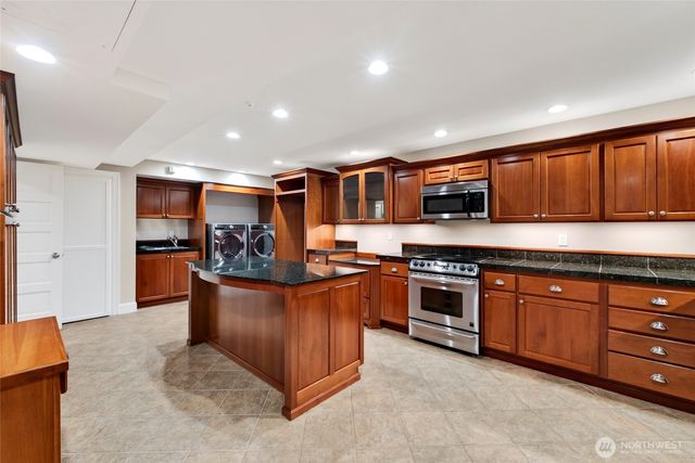4903 197th Avenue East, Lake Tapps, WA 98391