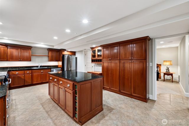 4903 197th Avenue East, Lake Tapps, WA 98391