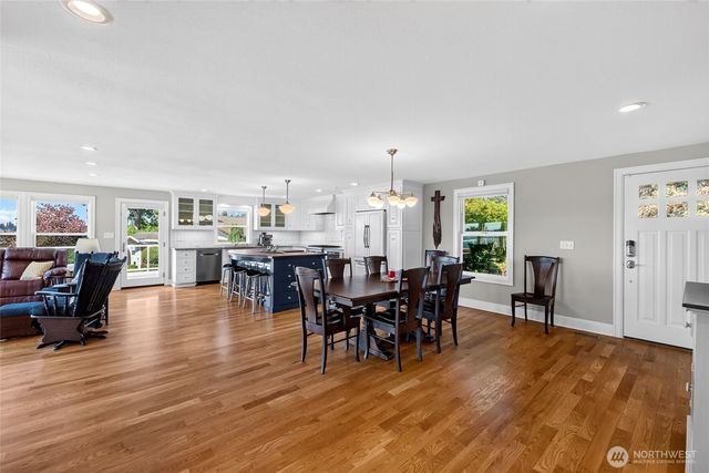 4903 197th Avenue East, Lake Tapps, WA 98391