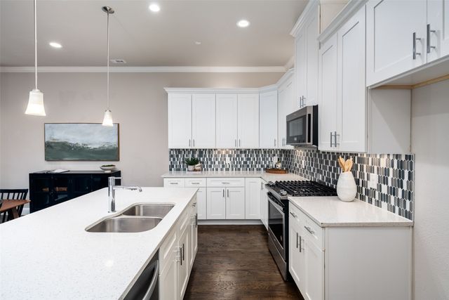 2904 Sheridan Drive, Carrollton, TX 75010
